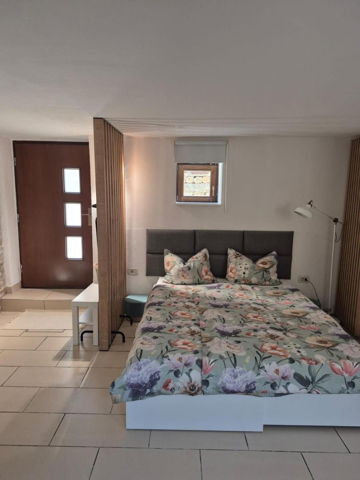 Apartma Erik